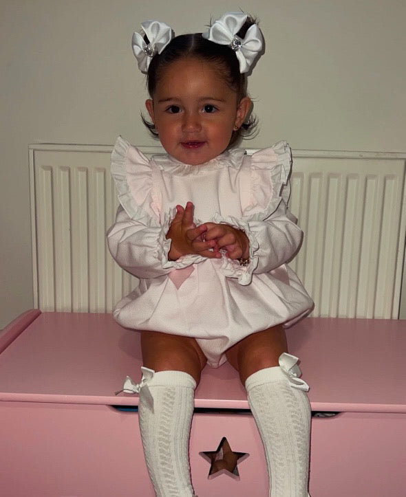Pig tail bow set (2 bows)