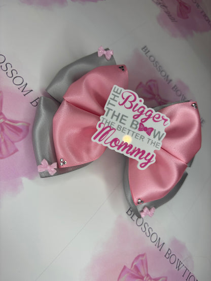 The bigger the bow💕