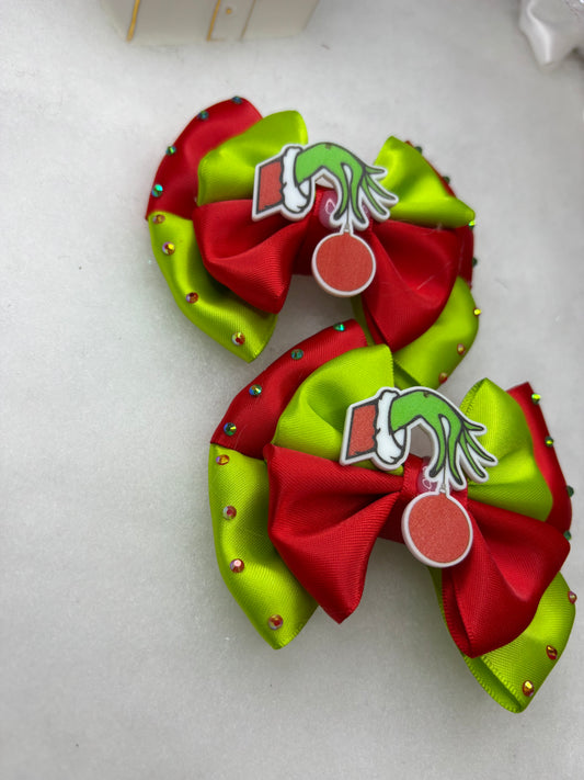 You’re a mean one, Mr Grinch❤️💚