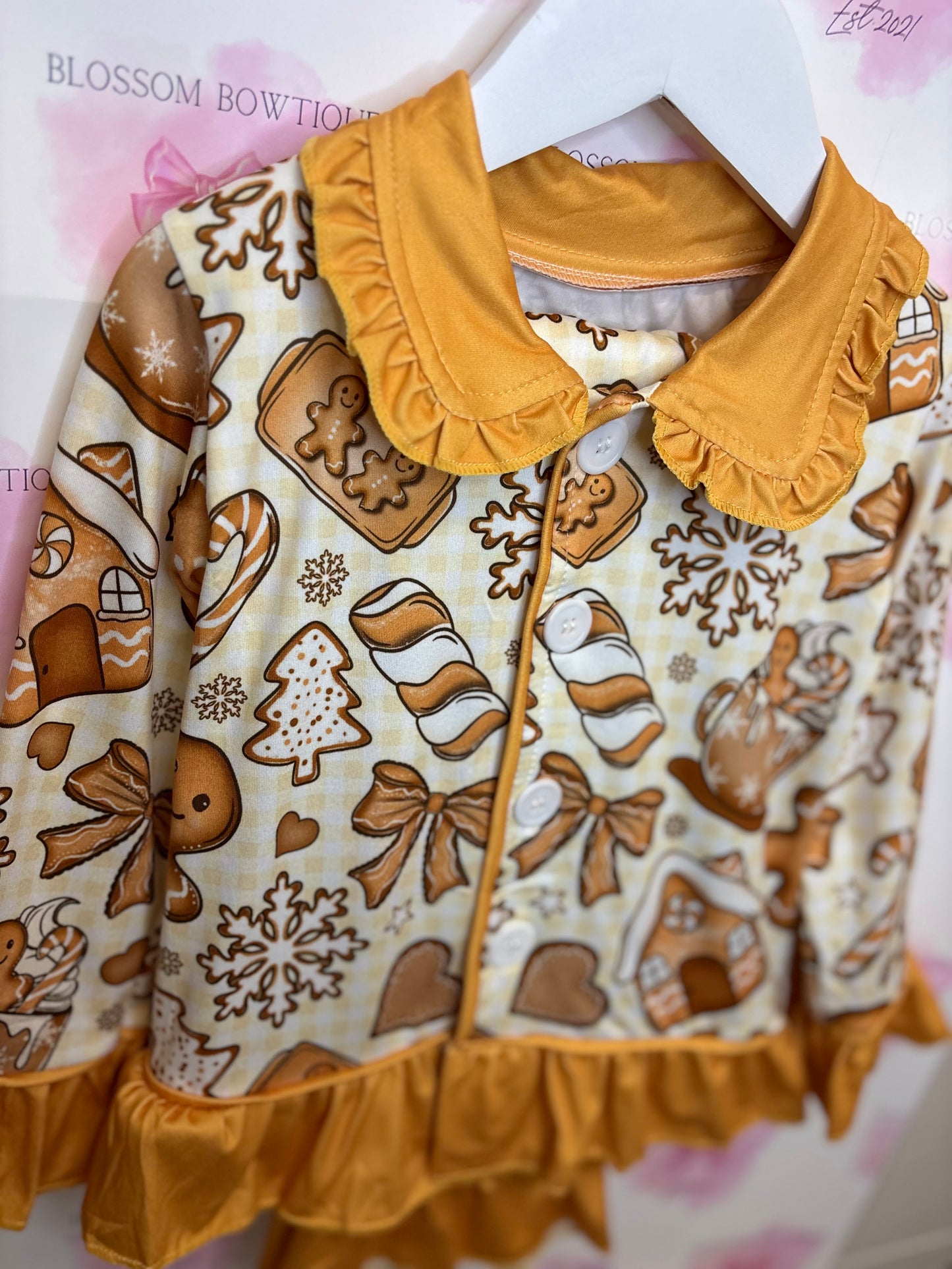 Gingerbread house 🎄 girls Christmas pyjamas (PRE ORDER)