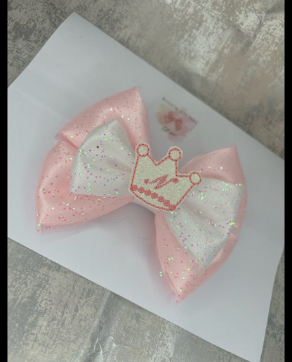 Initial crown Bow