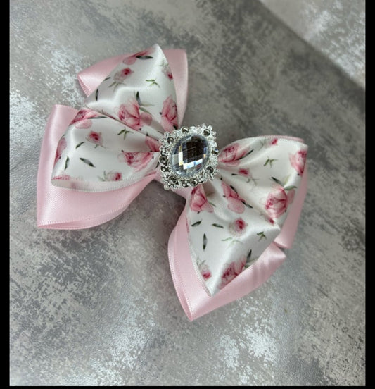 Blushed roses