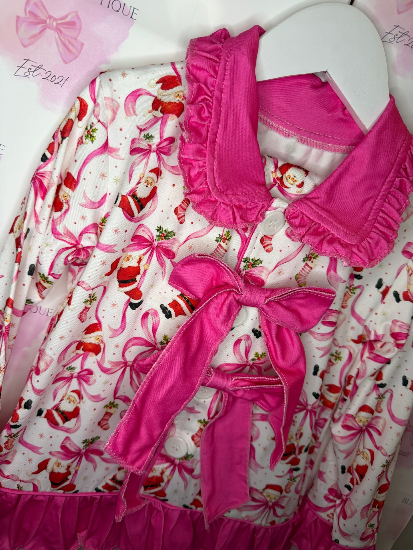 Santa Bows 🎀 Women’s Christmas pyjamas (PREORDER)
